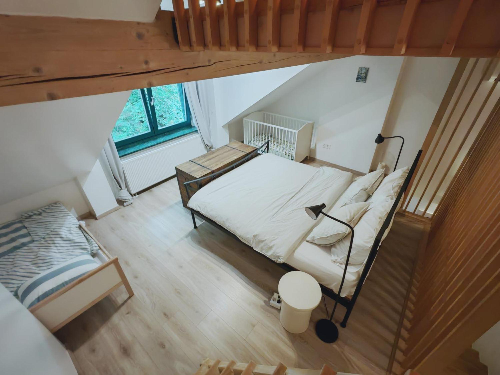 By's Apartment